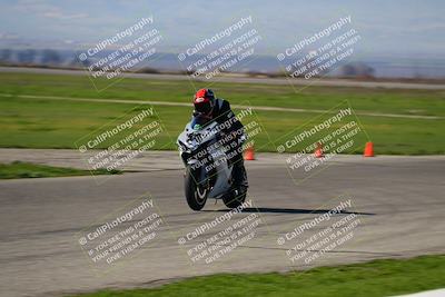 media/Feb-11-2024-TrackDaz (Sun) [[0c6448d9ff]]/Group B/Grid and Front Straight/